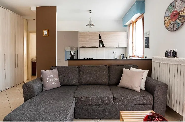 Casti Apartment - Mm3 Comasina-1