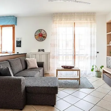Casti Apartment - Mm3 Comasina-2